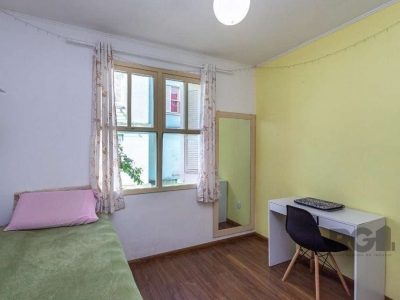 Apartamento à venda com 81m², 4 quartos, 2 vagas no bairro Santa Tereza em Porto Alegre - Foto 2