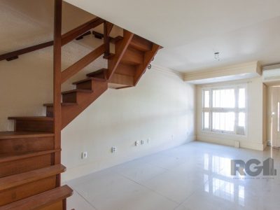 Casa Condominio à venda com 120m², 3 quartos, 2 suítes, 2 vagas no bairro Ipanema em Porto Alegre - Foto 7