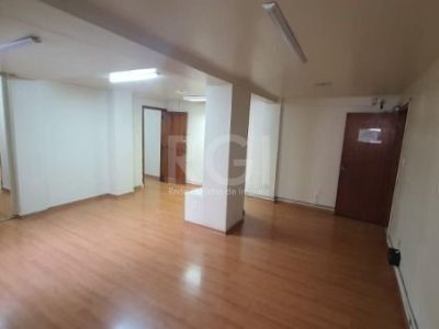 Apartamento à venda com 98m², 3 quartos no bairro Centro em Porto Alegre - Foto 2