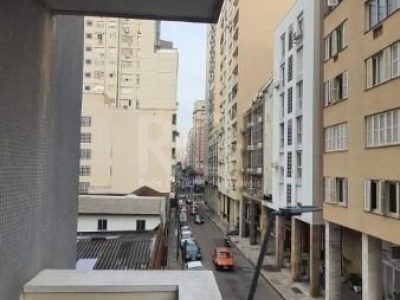 Apartamento à venda com 98m², 3 quartos no bairro Centro em Porto Alegre - Foto 15