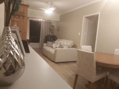 Apartamento à venda com 83m², 3 quartos, 1 vaga no bairro Santana em Porto Alegre - Foto 4