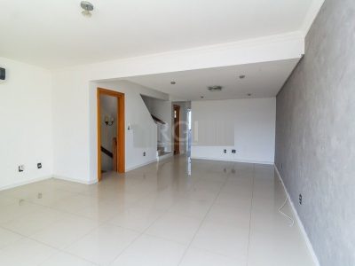 Casa Condominio à venda com 283m², 4 quartos, 4 suítes, 3 vagas no bairro Chácara das Pedras em Porto Alegre - Foto 16