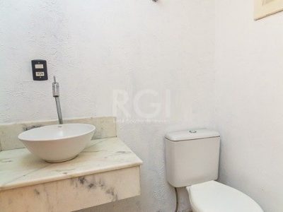 Casa Condominio à venda com 283m², 4 quartos, 4 suítes, 3 vagas no bairro Chácara das Pedras em Porto Alegre - Foto 18