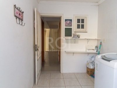 Casa Condominio à venda com 283m², 4 quartos, 4 suítes, 3 vagas no bairro Chácara das Pedras em Porto Alegre - Foto 28