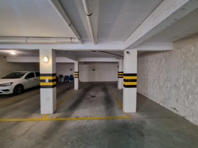 Apartamento à venda com 109m², 3 quartos, 1 suíte, 2 vagas no bairro Tristeza em Porto Alegre - Foto 18