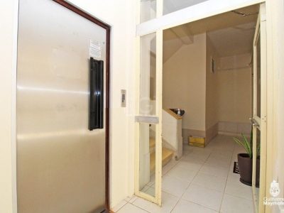 Apartamento à venda com 81m², 2 quartos, 1 suíte, 1 vaga no bairro Bom Fim em Porto Alegre - Foto 13