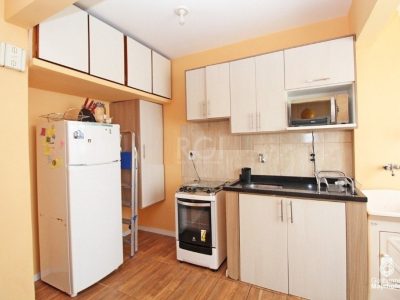 Apartamento à venda com 81m², 2 quartos, 1 suíte, 1 vaga no bairro Bom Fim em Porto Alegre - Foto 6