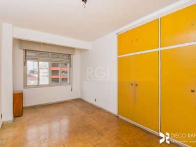 Apartamento à venda com 134m², 3 quartos, 1 suíte, 1 vaga no bairro Rio Branco em Porto Alegre - Foto 10