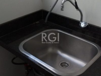 Apartamento à venda com 68m², 2 quartos, 1 vaga no bairro Praia de Belas em Porto Alegre - Foto 10