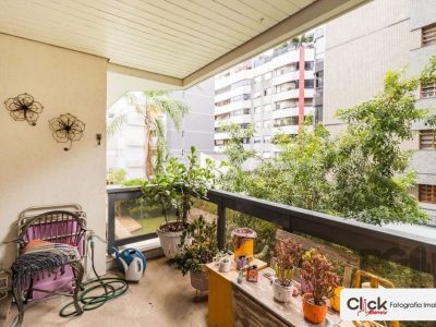 Apartamento à venda com 247m², 3 quartos, 1 suíte, 2 vagas no bairro Petrópolis em Porto Alegre - Foto 7