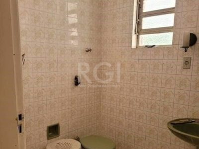 Casa à venda com 205m², 3 quartos, 3 vagas no bairro Tristeza em Porto Alegre - Foto 6