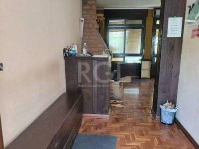 Casa à venda com 205m², 3 quartos, 3 vagas no bairro Tristeza em Porto Alegre - Foto 7