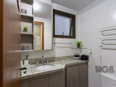 Apartamento à venda com 94m², 3 quartos, 1 suíte, 2 vagas no bairro Tristeza em Porto Alegre - Foto 23