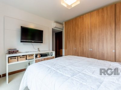 Apartamento à venda com 165m², 3 quartos, 1 suíte, 2 vagas no bairro Auxiliadora em Porto Alegre - Foto 16