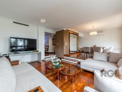 Apartamento à venda com 165m², 3 quartos, 1 suíte, 2 vagas no bairro Auxiliadora em Porto Alegre - Foto 4