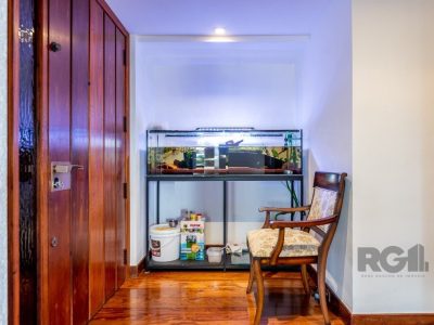 Apartamento à venda com 165m², 3 quartos, 1 suíte, 2 vagas no bairro Auxiliadora em Porto Alegre - Foto 12