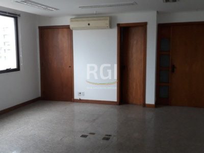 Conjunto/Sala à venda com 245m², 5 vagas no bairro Boa Vista em Porto Alegre - Foto 7