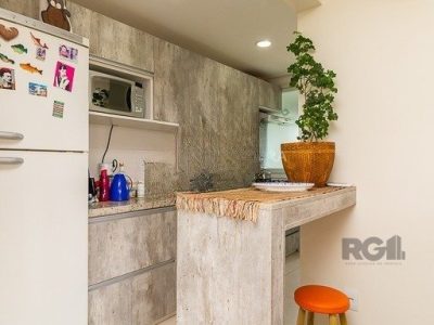 Apartamento à venda com 74m², 3 quartos, 1 suíte, 2 vagas no bairro Rio Branco em Porto Alegre - Foto 7