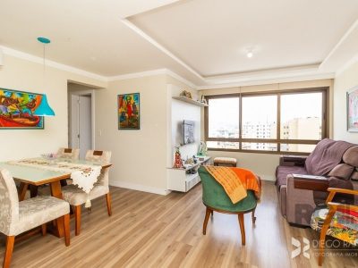 Apartamento à venda com 74m², 3 quartos, 1 suíte, 2 vagas no bairro Rio Branco em Porto Alegre - Foto 2