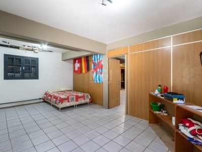 Casa à venda com 286m², 2 quartos, 1 suíte, 3 vagas no bairro Santa Tereza em Porto Alegre - Foto 53