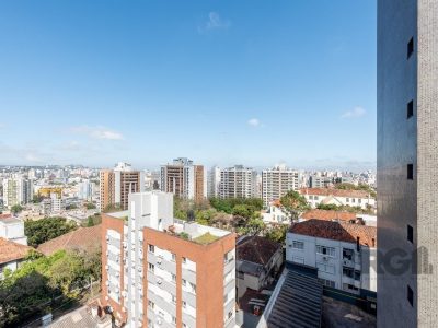 Cobertura à venda com 242m², 3 quartos, 3 suítes, 3 vagas no bairro Rio Branco em Porto Alegre - Foto 4