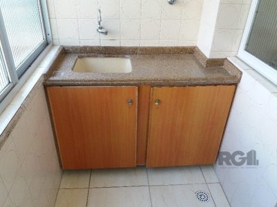 Apartamento à venda com 78m², 3 quartos no bairro Passo d'Areia em Porto Alegre - Foto 8