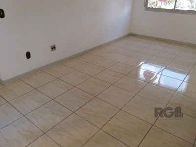 Apartamento à venda com 78m², 3 quartos no bairro Passo d'Areia em Porto Alegre - Foto 5