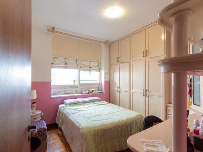 Apartamento à venda com 160m², 3 quartos, 1 suíte, 2 vagas no bairro Centro Histórico em Porto Alegre - Foto 19