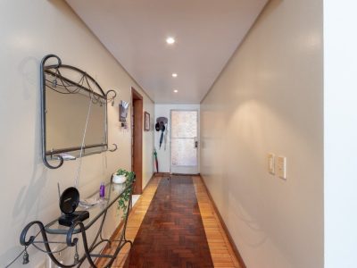 Apartamento à venda com 160m², 3 quartos, 1 suíte, 2 vagas no bairro Centro Histórico em Porto Alegre - Foto 24