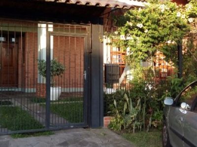 Casa à venda com 254m², 5 quartos, 1 suíte, 4 vagas no bairro Ipanema em Porto Alegre - Foto 4