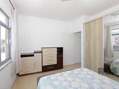 Apartamento à venda com 79m², 2 quartos, 2 vagas no bairro Petrópolis em Porto Alegre - Foto 7