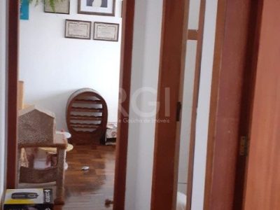 Apartamento à venda com 70m², 2 quartos no bairro Navegantes em Porto Alegre - Foto 8