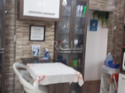 Apartamento à venda com 70m², 2 quartos no bairro Navegantes em Porto Alegre - Foto 3