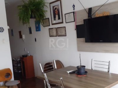 Apartamento à venda com 70m², 2 quartos no bairro Navegantes em Porto Alegre - Foto 11