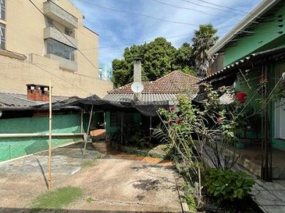 Casa à venda com 130m², 3 quartos, 4 vagas no bairro Cristal em Porto Alegre - Foto 18