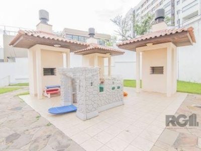 Apartamento à venda com 74m², 3 quartos, 1 vaga no bairro Chácara das Pedras em Porto Alegre - Foto 22