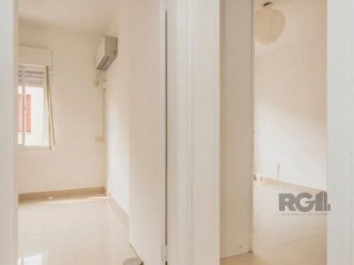 Apartamento à venda com 75m², 2 quartos no bairro Santana em Porto Alegre - Foto 4