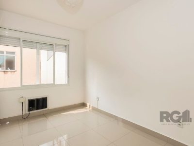 Apartamento à venda com 75m², 2 quartos no bairro Santana em Porto Alegre - Foto 11