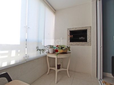 Apartamento à venda com 69m², 2 quartos, 1 suíte, 1 vaga no bairro Passo d'Areia em Porto Alegre - Foto 4