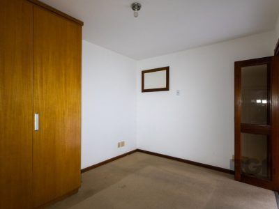 Apartamento à venda com 99m², 2 quartos, 1 suíte, 1 vaga no bairro Tristeza em Porto Alegre - Foto 18