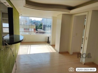 Apartamento à venda com 56m², 2 quartos, 1 vaga no bairro Floresta em Porto Alegre - Foto 4