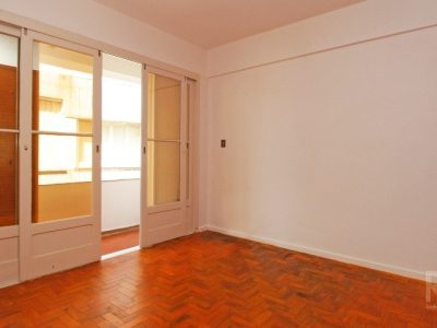 Apartamento à venda com 92m², 2 quartos, 1 vaga no bairro Moinhos de Vento em Porto Alegre - Foto 6