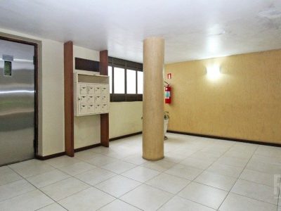 Apartamento à venda com 92m², 2 quartos, 1 vaga no bairro Moinhos de Vento em Porto Alegre - Foto 26