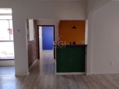 Apartamento à venda com 75m², 3 quartos no bairro Rio Branco em Porto Alegre - Foto 5