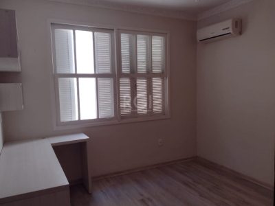 Apartamento à venda com 75m², 3 quartos no bairro Rio Branco em Porto Alegre - Foto 24