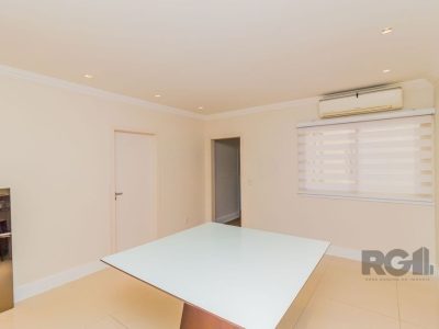 Apartamento à venda com 153m², 3 quartos, 1 suíte, 1 vaga no bairro Centro Histórico em Porto Alegre - Foto 6