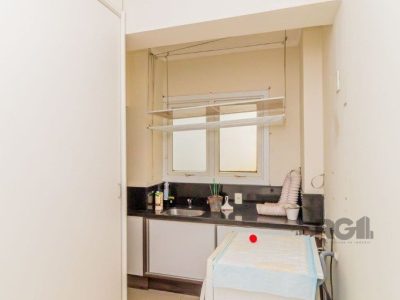 Apartamento à venda com 153m², 3 quartos, 1 suíte, 1 vaga no bairro Centro Histórico em Porto Alegre - Foto 14