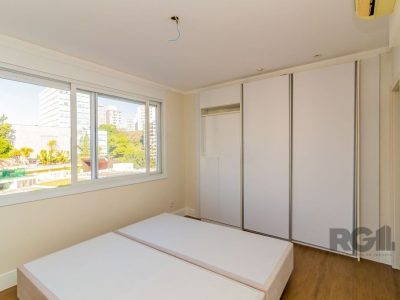 Apartamento à venda com 153m², 3 quartos, 1 suíte, 1 vaga no bairro Centro Histórico em Porto Alegre - Foto 25