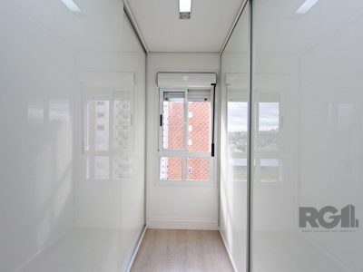 Apartamento à venda com 199m², 4 quartos, 3 suítes, 3 vagas no bairro Central Parque em Porto Alegre - Foto 21