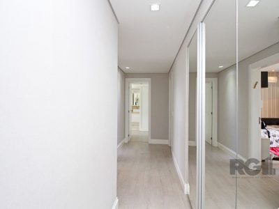 Apartamento à venda com 199m², 4 quartos, 3 suítes, 3 vagas no bairro Central Parque em Porto Alegre - Foto 31